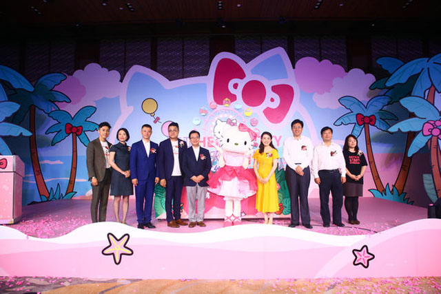 Hello Kitty}@ȼٴAӋ2024_@II